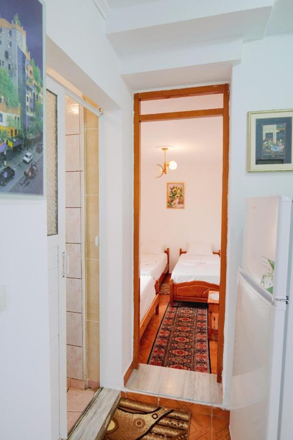 Ferienwohnung Seferi'S Apartament Sarandë Exterior foto