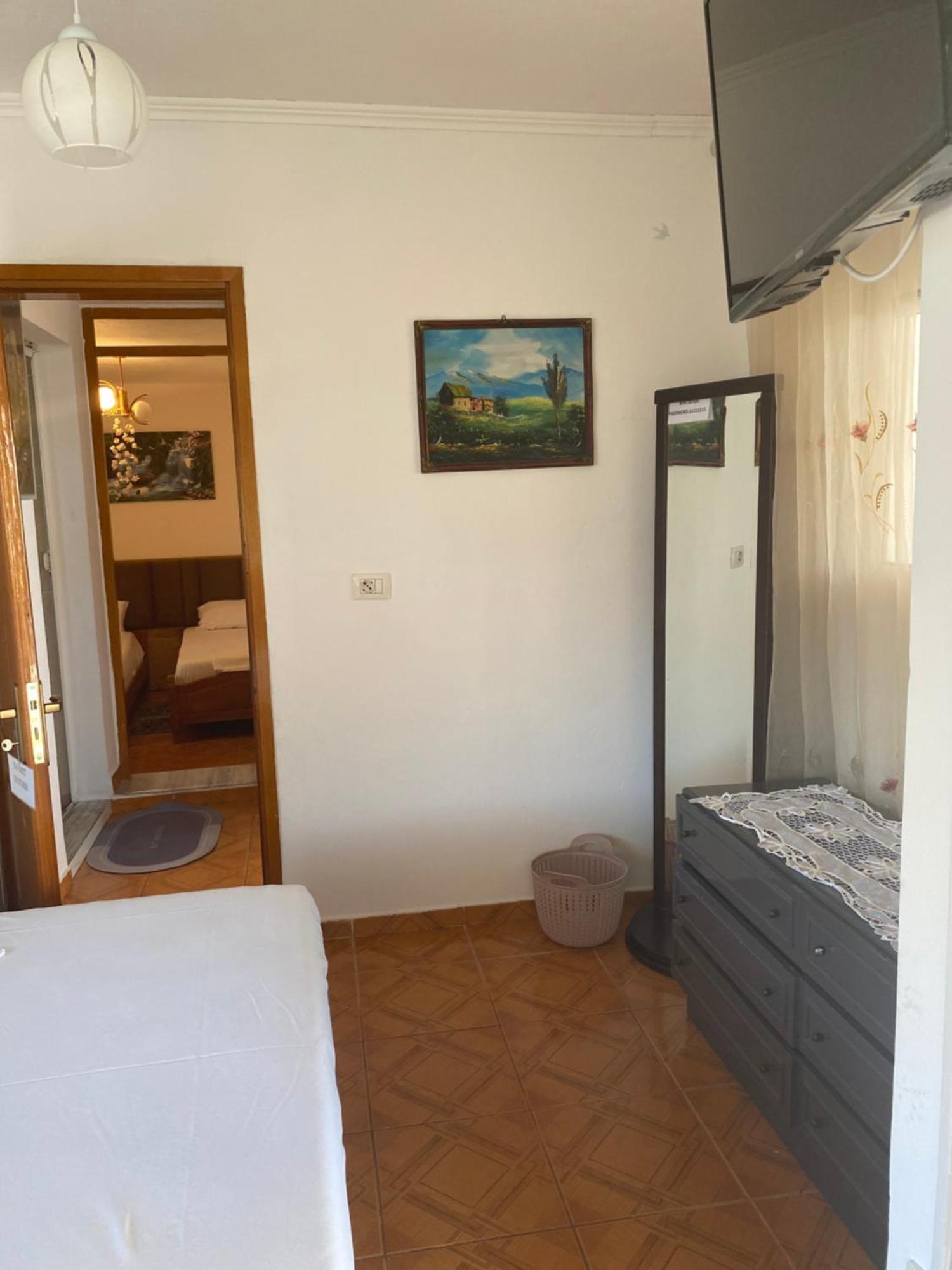 Ferienwohnung Seferi'S Apartament Sarandë Exterior foto